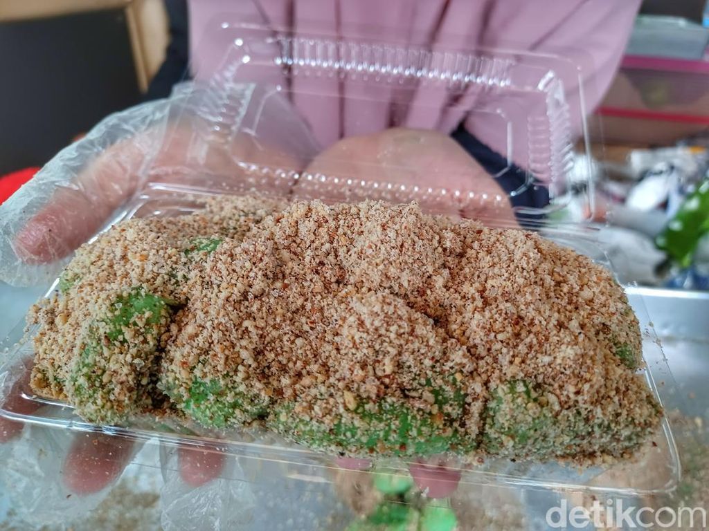 Jajan Kaloci, Moci Khas Pontianak Ada di Soreang Bandung